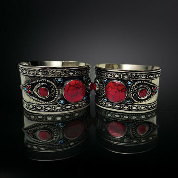 Metal Bracelet With Imitation